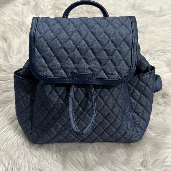 Vera Bradley Handbags - Vera Bradley Moonlight Navy Quilted Drawstring Backpack
